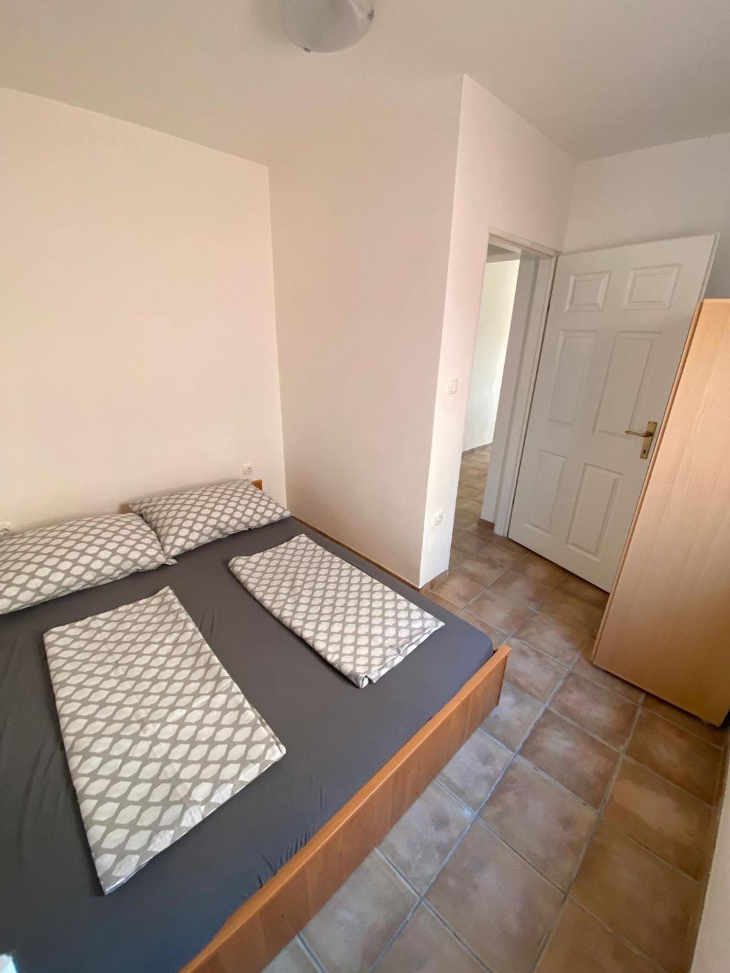 Apartments Dalmatia Sveti Petar  Rom bilde